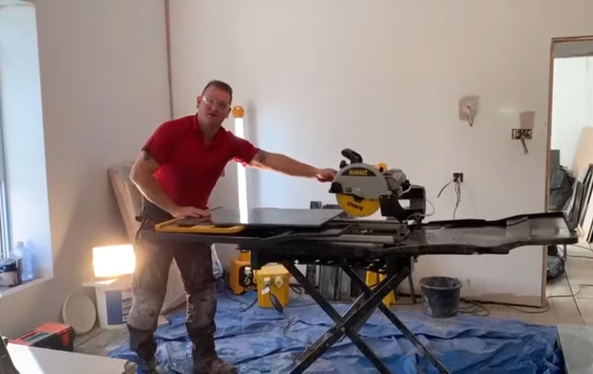 Large Format Tile Cutting
